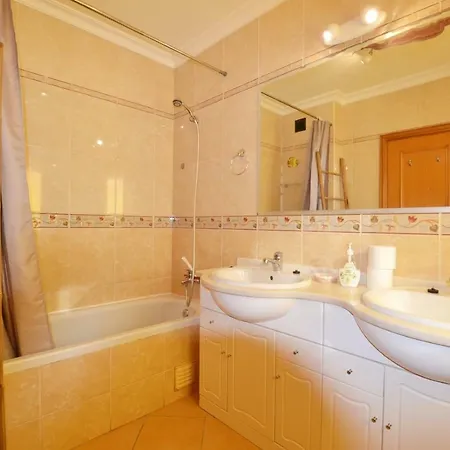 Libelinha Casa شقة *